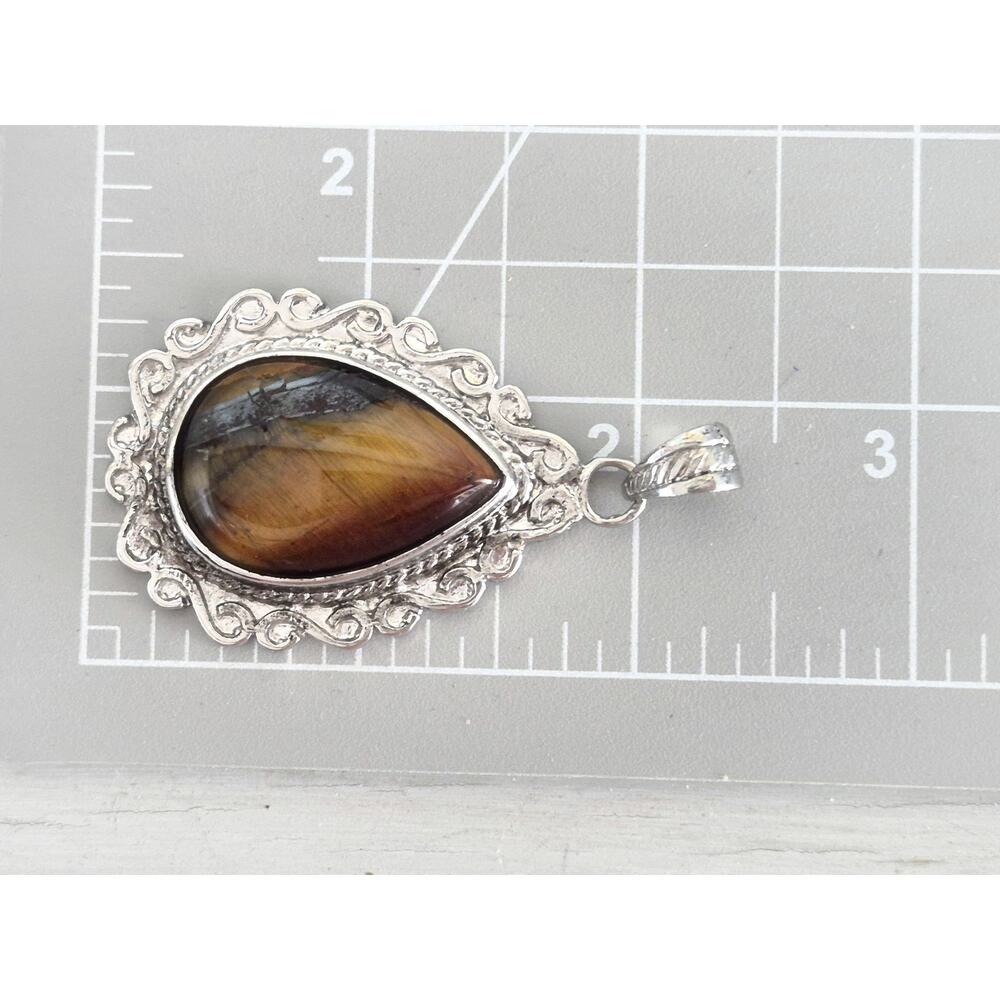 Vintage Large Silver-tone Pear Tiger-Eye Pendant - Picture 4 of 4